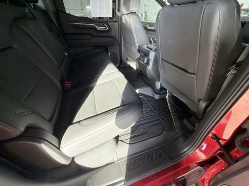 Used 2024 GMC Sierra 1500 SLT w/ SLT Premium Plus Package image 26