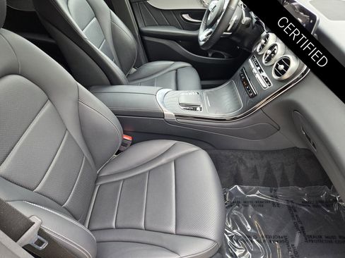 Certified 2022 Mercedes-Benz GLC 300 image 13