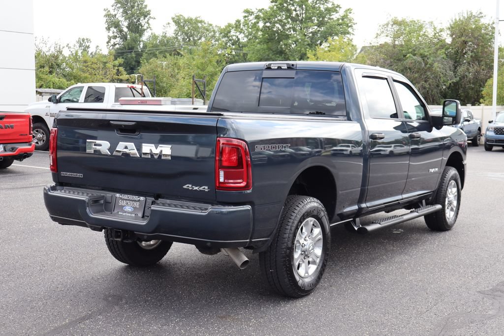 Used 2026 RAM 3500 Big Horn AWD/4WD image 3