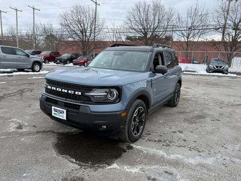 Used 2025 Ford Bronco Sport Outer Banks w/ Outer Banks Tech Package+ image 14