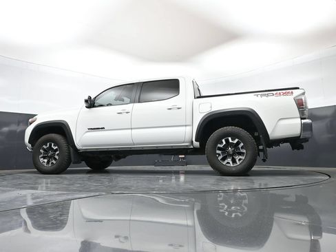 Used 2023 Toyota Tacoma TRD Off-Road AWD/4WD image 46