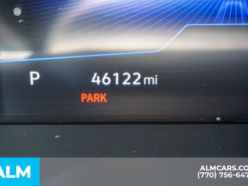 Used 2024 Volkswagen Jetta SE FWD image 61