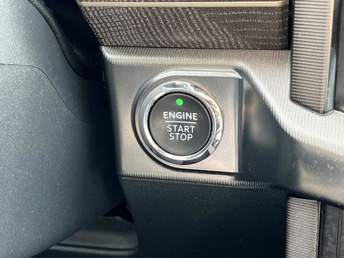 Used 2022 Ford F150 Platinum w/ Equipment Group 701A High image 34