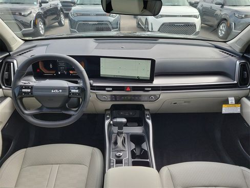 New 2026 Kia Sorento EX image 18