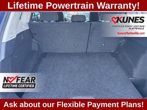 Used 2023 Nissan Rogue S image 24