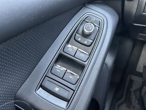 Used 2025 Subaru Ascent Bronze Edition w/ Onyx Package image 20