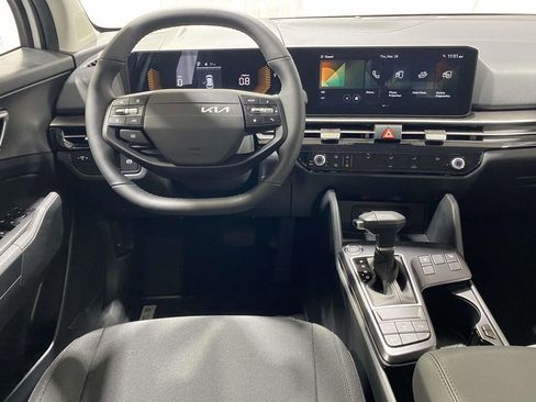 New 2026 Kia Sportage LX w/ LX Convenience Package FWD image 11