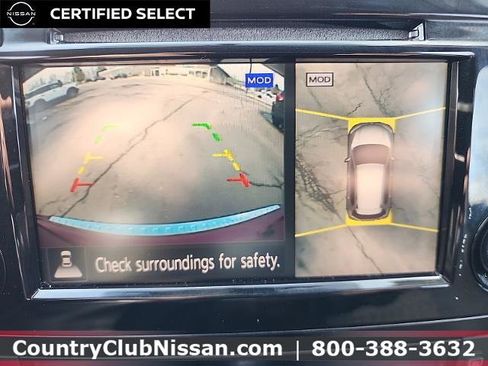 Certified 2018 Nissan Rogue SV w/ Premium Package image 18