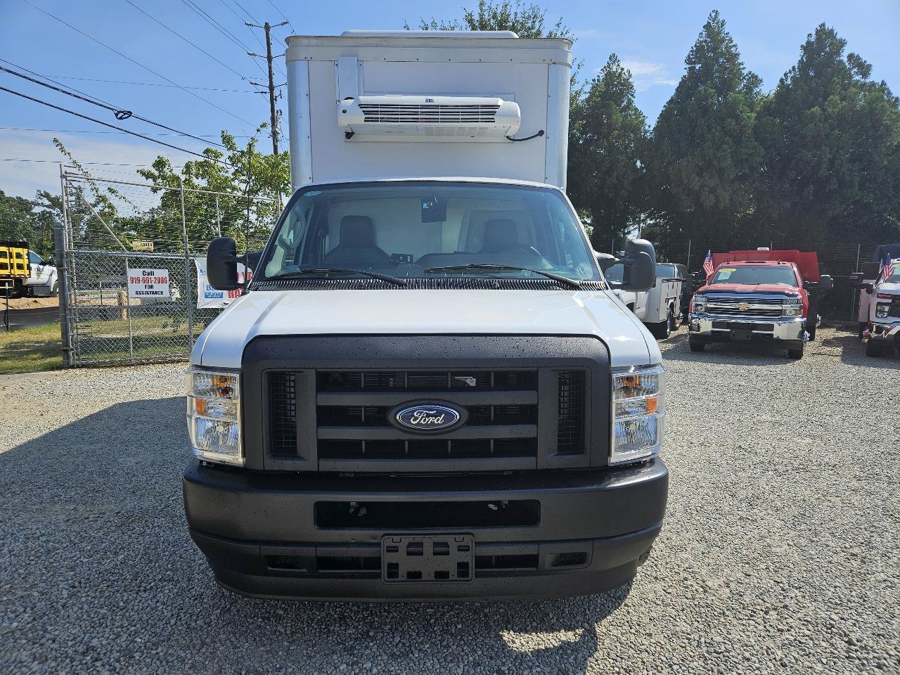 Used 2024 Ford E-350 and Econoline 350 Super Duty w/ Power Windows & Locks Group RWD image 8
