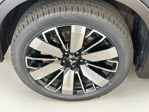 Used 2025 Mitsubishi Outlander SE AWD/4WD image 37