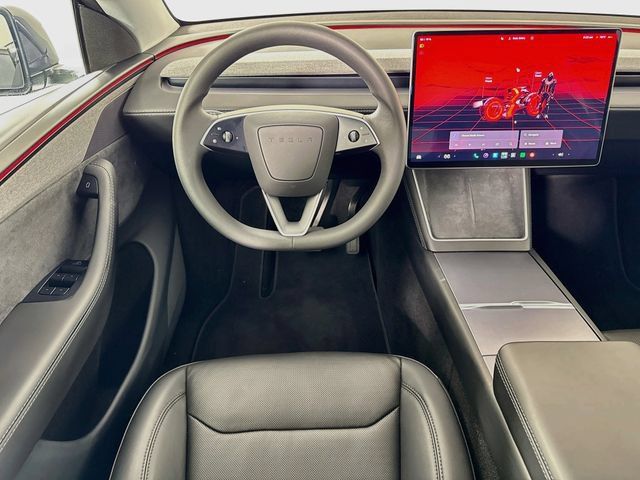Used 2026 Tesla Model Y AWD image 39