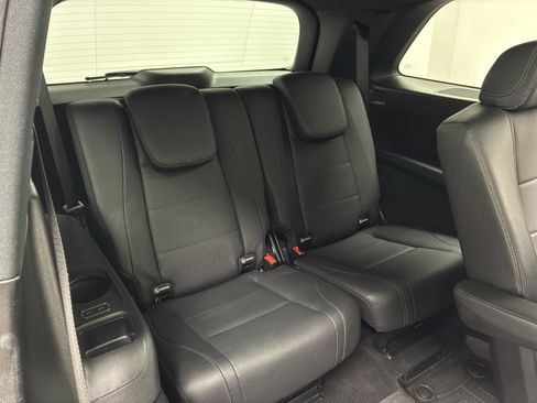 Used 2022 Mercedes-Benz GLS 450 4MATIC image 53