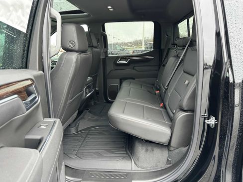 New 2026 GMC Sierra 1500 Elevation w/ Elevation Premium Package image 17