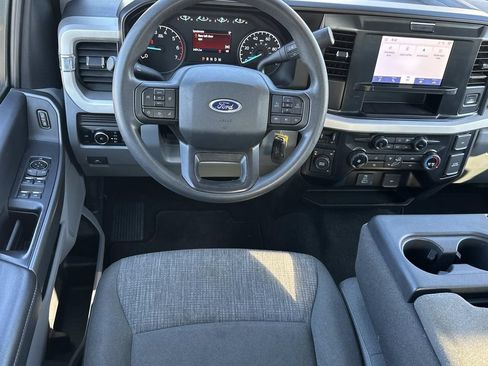 Used 2025 Ford F250 XLT AWD/4WD image 23