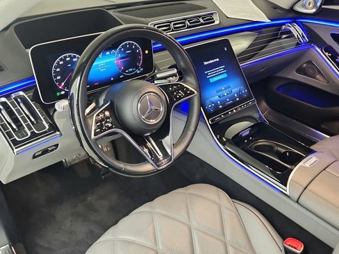 Used 2022 Mercedes-Benz Maybach S 580 4MATIC image 33