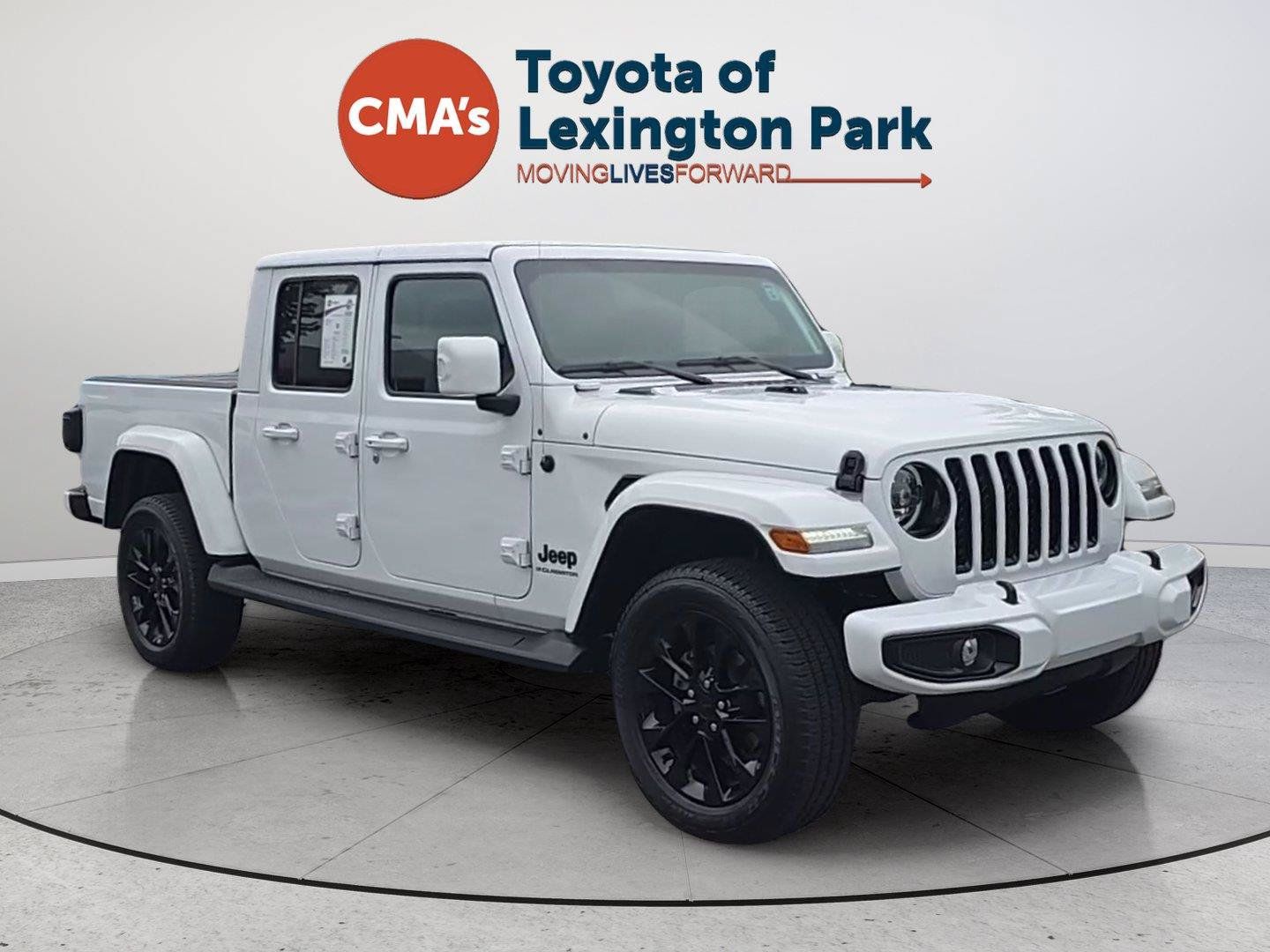 Used 2023 Jeep Gladiator Overland AWD/4WD image 7