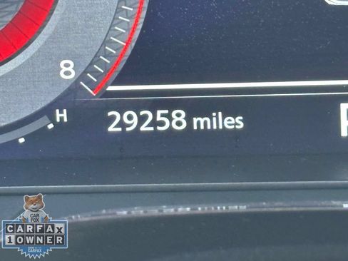 Used 2024 Nissan Pathfinder Platinum AWD/4WD image 31