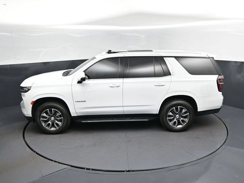 Used 2023 Chevrolet Tahoe LT w/ Luxury Package RWD image 32