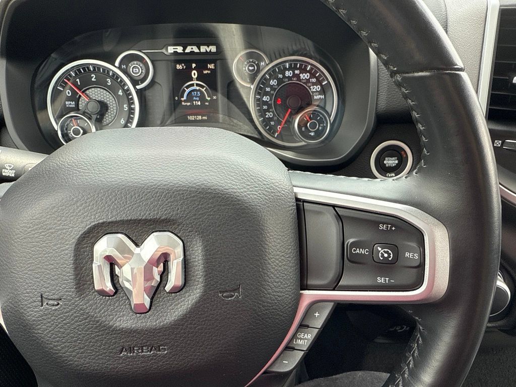 Used 2020 RAM 1500 Big Horn AWD/4WD image 31