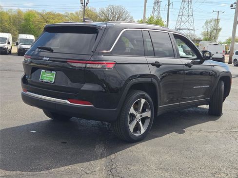 Certified 2022 Jeep Grand Cherokee Limited 4xe AWD/4WD image 13