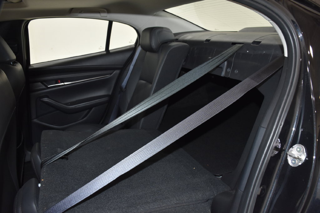 Used 2024 MAZDA MAZDA3 s FWD image 29