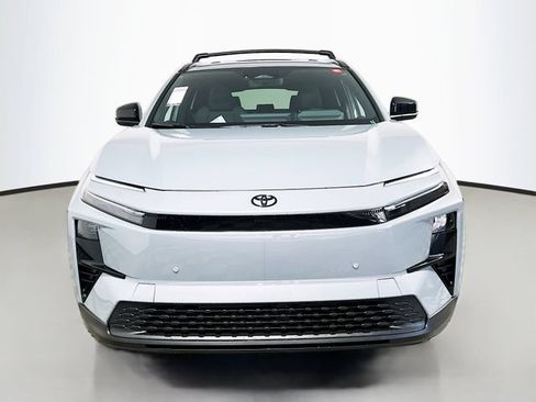 New 2026 Toyota C-HR AWD/4WD image 8