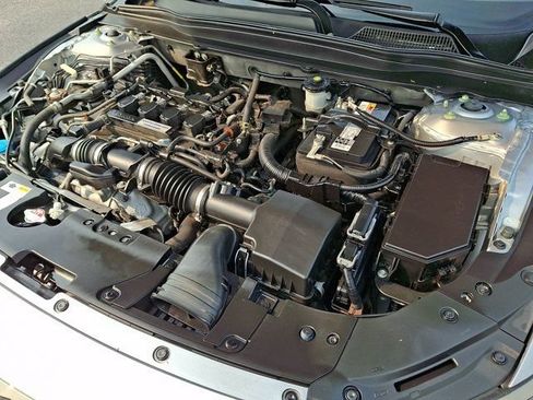 Used 2019 Honda Accord Sport image 31