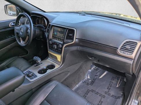 Used 2014 Jeep Grand Cherokee Limited image 19