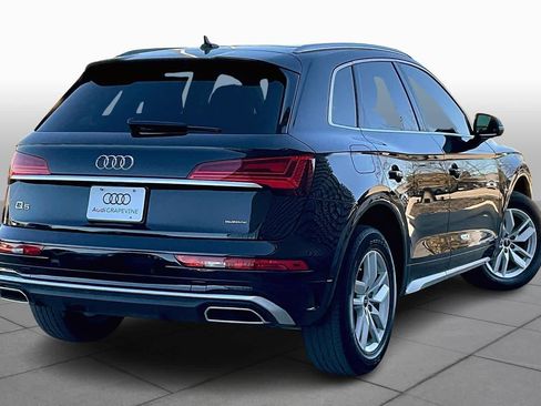 Used 2023 Audi Q5 2.0T Premium w/ Convenience Package image 12