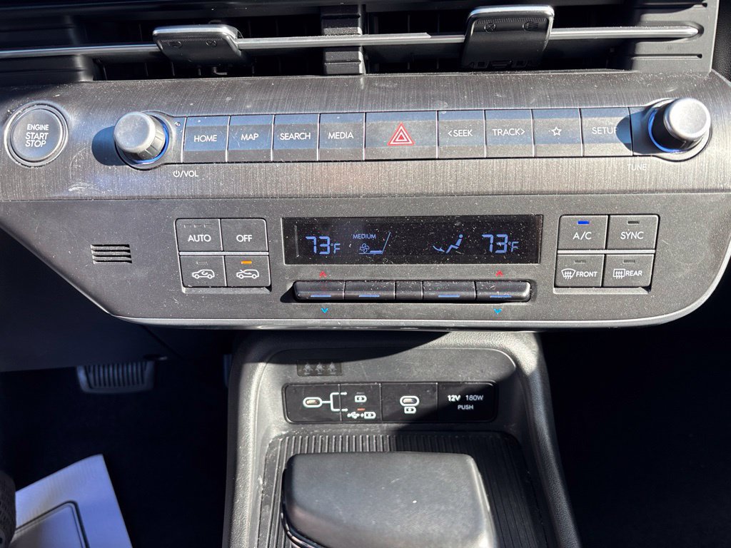 Used 2024 Hyundai Kona SEL FWD image 19