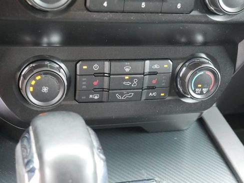 Used 2020 Ford F150 XLT w/ Equipment Group 302A Luxury AWD/4WD image 24