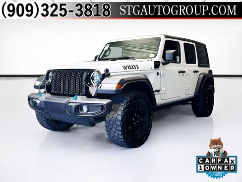 Used 2023 Jeep Wrangler Unlimited w/ Cold Weather Group AWD/4WD image 1