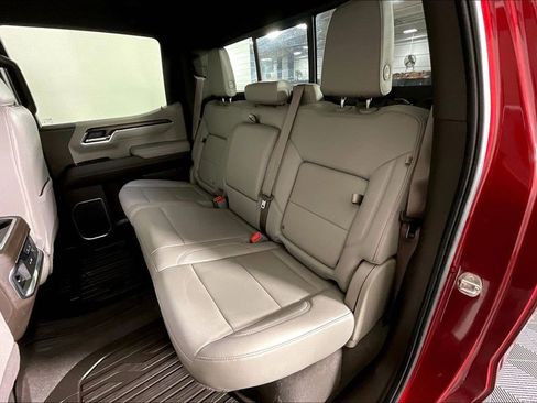 Used 2024 GMC Sierra 1500 SLT w/ SLT Premium Plus Package image 36