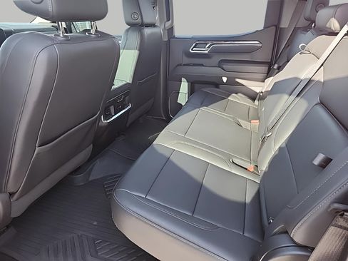 Used 2023 Chevrolet Silverado 1500 LTZ AWD/4WD image 13