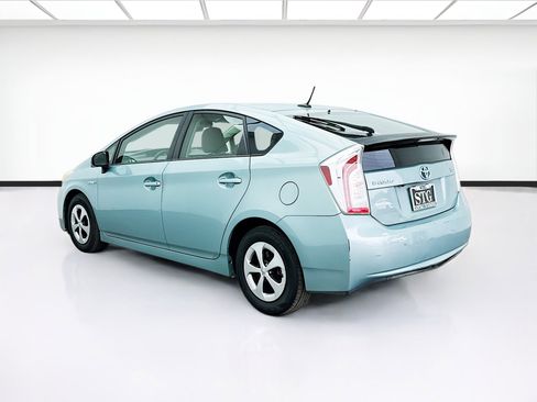 Used 2013 Toyota Prius Three image 6