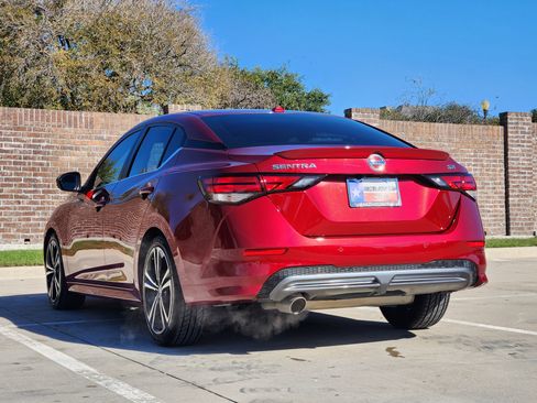 Used 2022 Nissan Sentra SR image 8