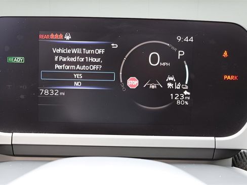 Used 2025 Toyota bZ4X AWD image 11