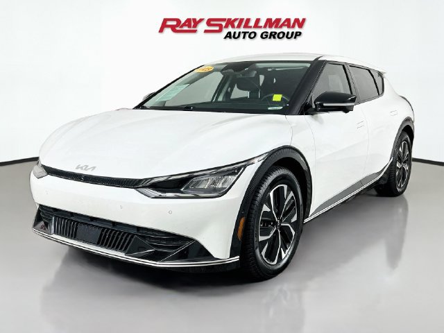 Used 2023 Kia EV6 Wind w/ Wind Technology Package AWD/4WD image 3