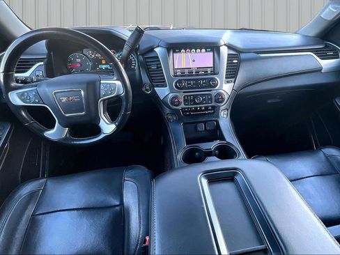 Used 2019 GMC Yukon SLT w/ Graphite Performance Edition image 6