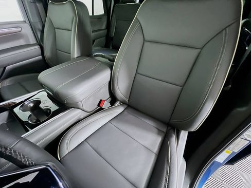 New 2026 Chevrolet Tahoe Premier w/ Sun And Tow Package AWD/4WD image 22