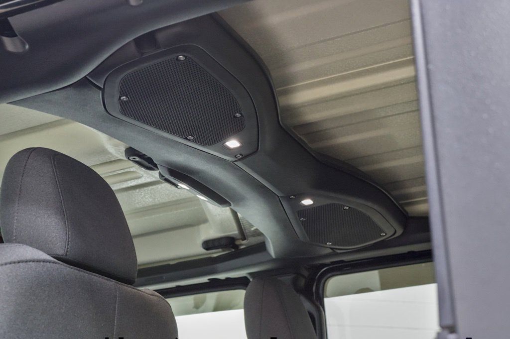 Used 2024 Jeep Wrangler Unlimited AWD/4WD image 29