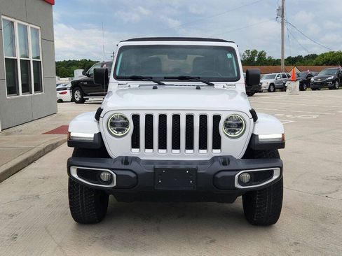 Used 2020 Jeep Wrangler Unlimited Sahara AWD/4WD image 9