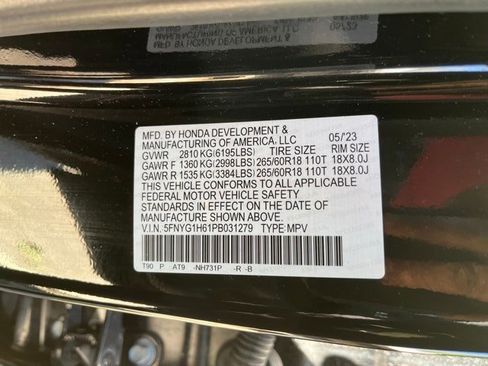 Used 2023 Honda Pilot TrailSport image 12