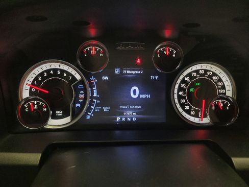 Used 2017 RAM 1500 Big Horn image 23