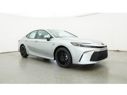 New 2026 Toyota Camry LE FWD image 29