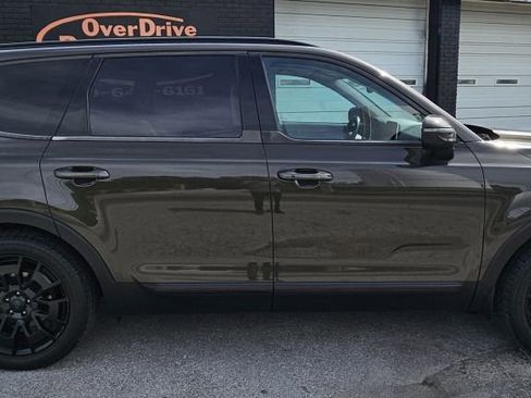 Used 2021 Kia Telluride EX w/ EX Premium Package AWD/4WD image 8