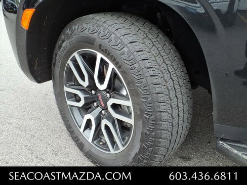 Used 2024 GMC Yukon AT4 w/ Technology Package image 6