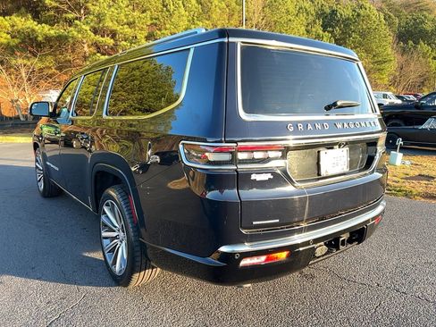 Used 2023 Jeep Grand Wagoneer L 4WD image 7