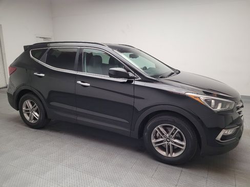 Used 2017 Hyundai Santa Fe Sport image 11