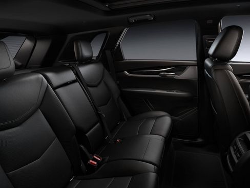 New 2025 Cadillac XT5 Premium Luxury image 10